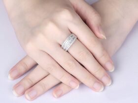 What is the best place to buy lab-grown engagement rings online?