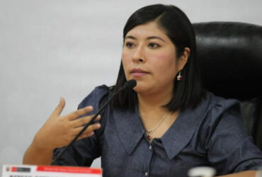 Desaforan A Betsy Chaves
