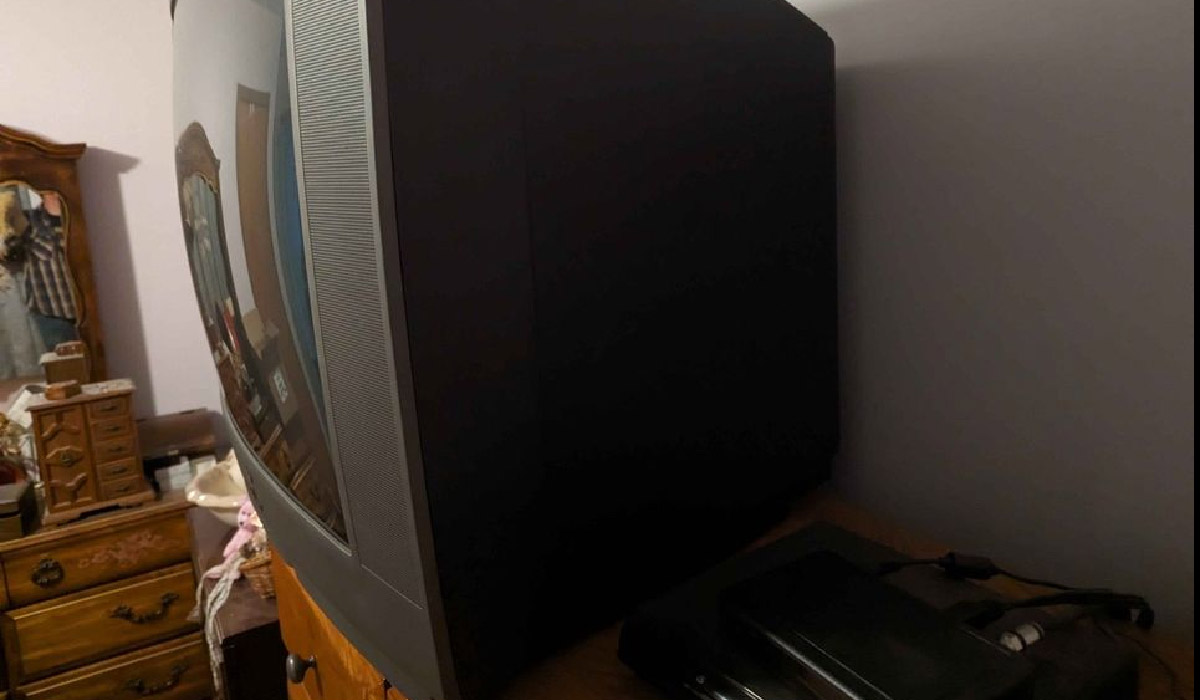 RCA 27V513 TV